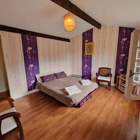 Proche St Emilion Vignonet